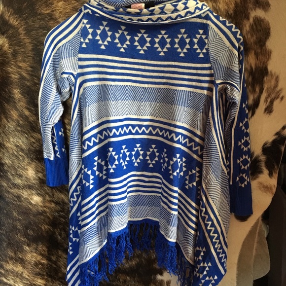 Aztec Print Cardigan - Picture 3 of 3